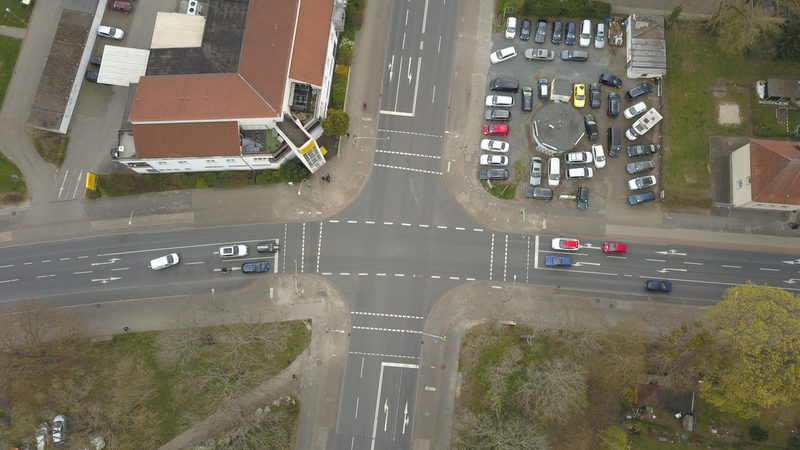 Die aktuelle Situation an der Kreuzung Berliner Straße/Neißestraße.