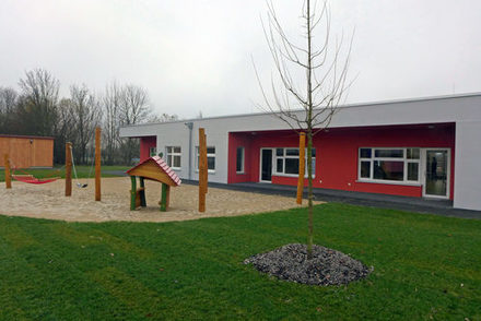 Der neue Lehrkindergarten von außen.