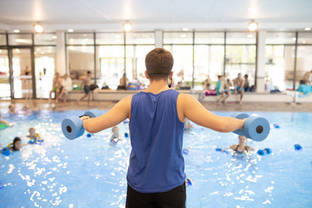 Wassergymnastik im Stadtbad Salzgitter-Lebenstedt.