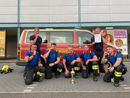 Die Auszubildenden der Berufsfeuerwehr.