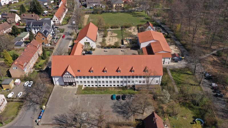 Auf dem Vorplatz der Grundschule Steterburg findet der Tag der Städtebauförderung mit einem abwechslungsreichen Programm statt.