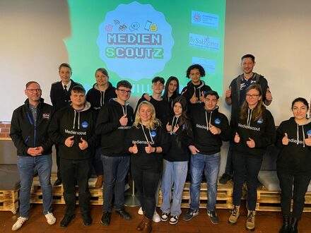 Bild der Medienscouts der Gottfried-Linke Schule