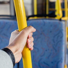 Busverkehr, Zugverbindungen, Zugang zu den Haltestellen: Bürgerinnen und Bürger sind eingeladen, sich mit ihren Erfahrungen und Wünschen an dem städtischen Verkehrsentwicklungskonzept zu beteiligen.