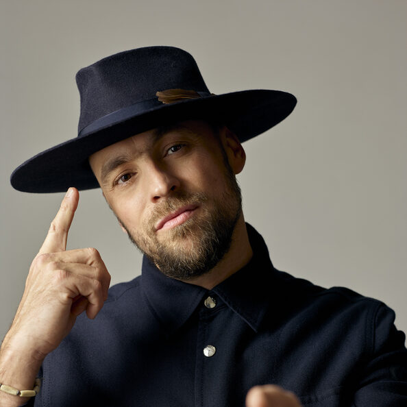 Max Mutzke, Musiker und Autor
